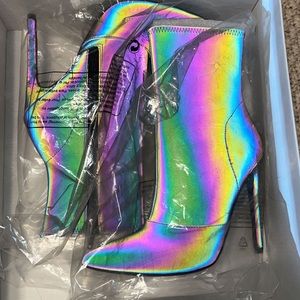 Steve Madden reflective booties